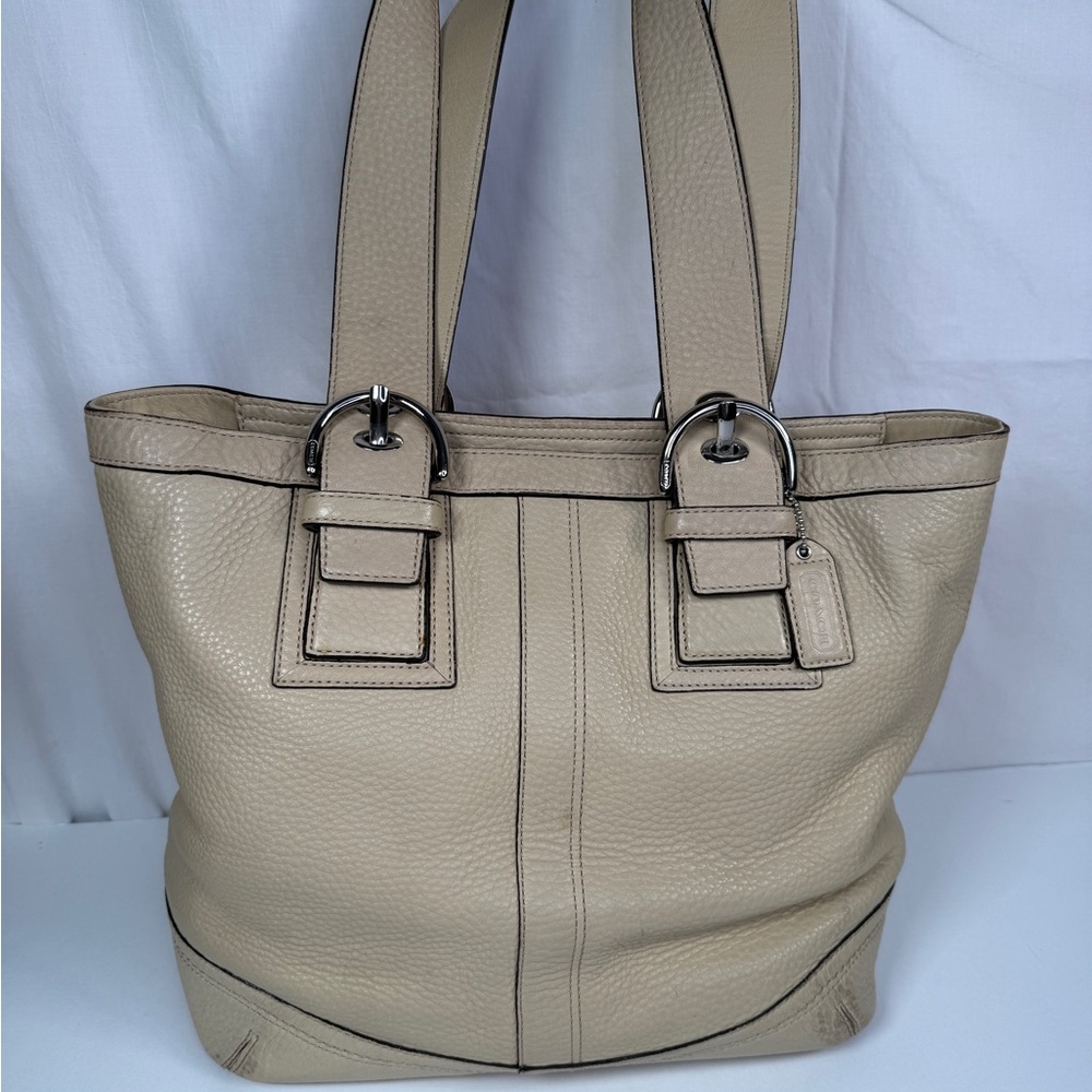Coach Cream Pebbled Leather Shoulder Bag